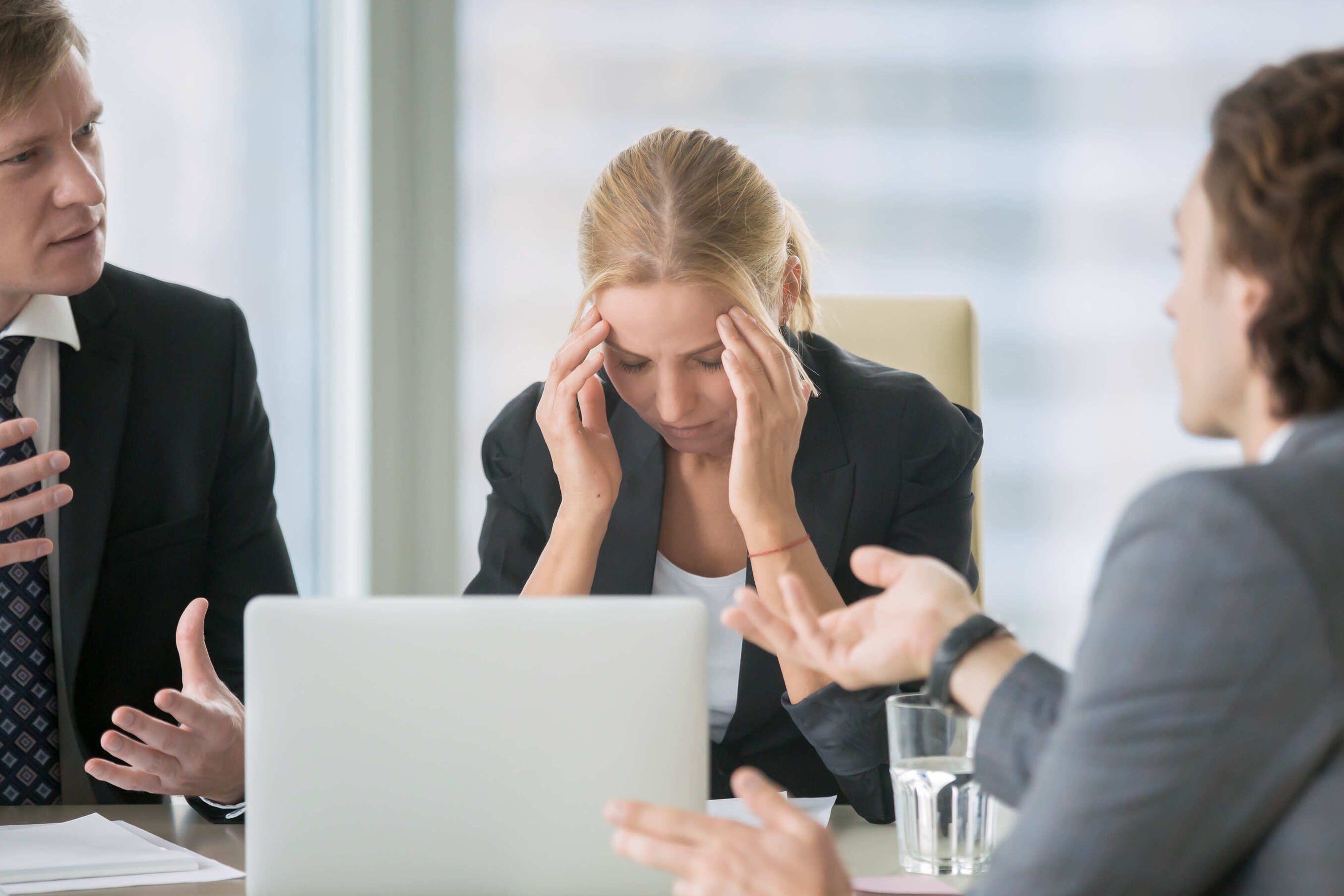 如何在PDF中添加密碼保護？如何確保PDF文件安全性？